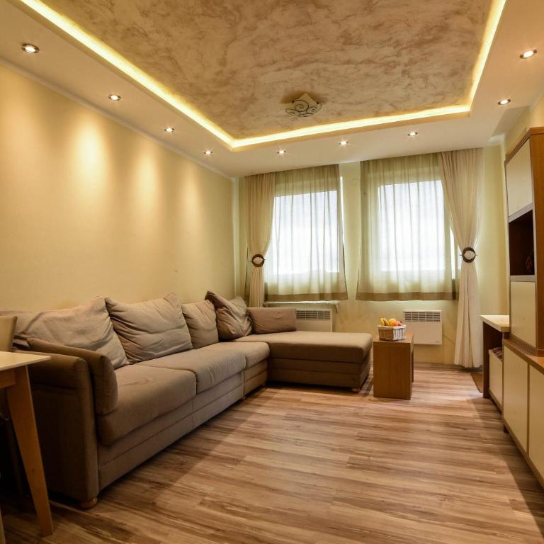 JollyKop Apartments - One-Bedroom Apartment with Mountain View - 12