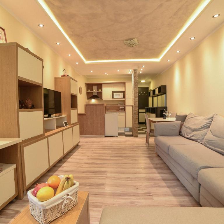 JollyKop Apartments - One-Bedroom Apartment with Mountain View - 17