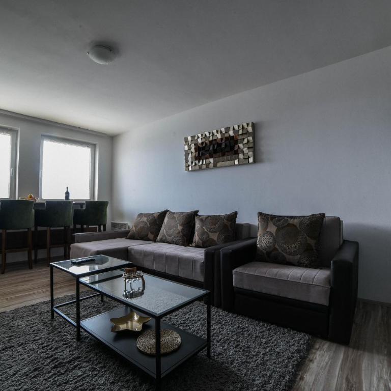 JollyKop Apartments - One-Bedroom Apartment with Mountain View - 7