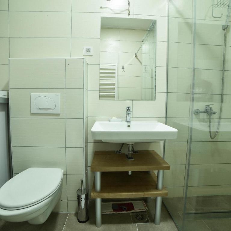 JollyKop Apartments - One-Bedroom Apartment - 12
