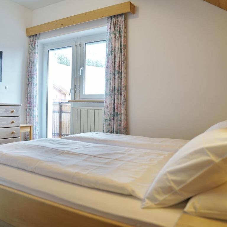 Piz Alpin B&B - Camera Tripla - 1