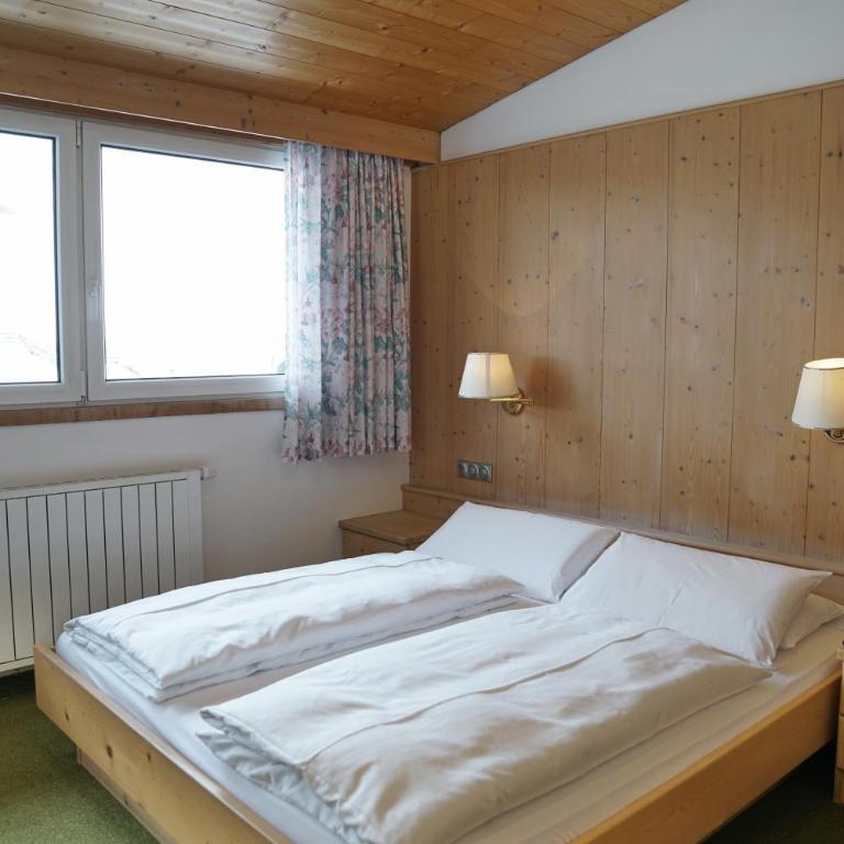 Piz Alpin B&B - Camera Matrimoniale - 1