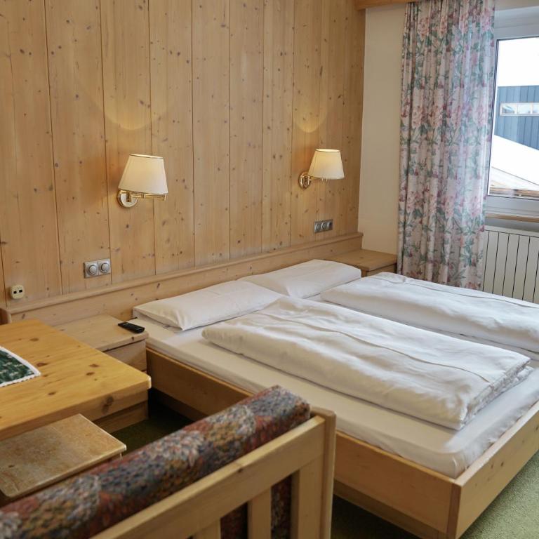 Piz Alpin B&B - Camera Matrimoniale - 7