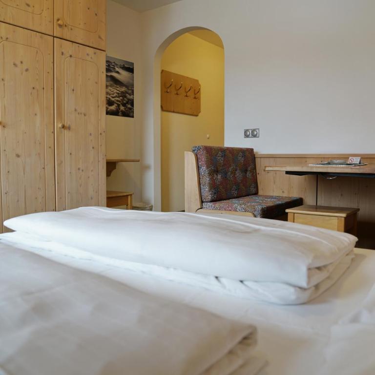 Piz Alpin B&B - Camera Matrimoniale - 10