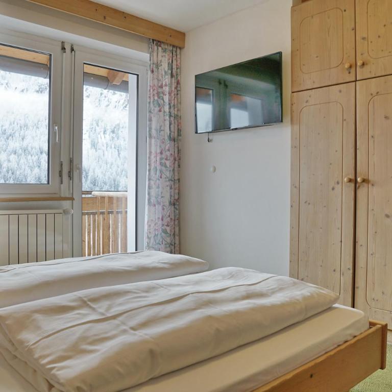 Piz Alpin B&B - Camera Matrimoniale - 9