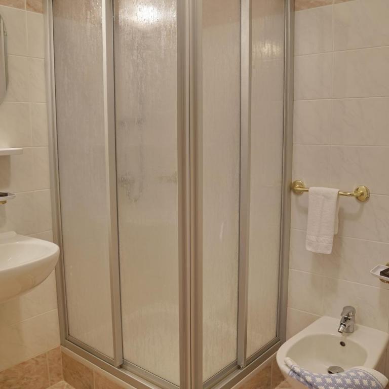 Piz Alpin B&B - Camera Matrimoniale - 8
