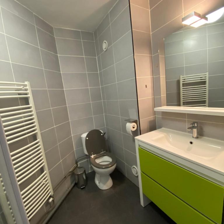 Appartement 5 Personnes au pied des pistes - WIFI - - Appartamento con Balcone - 7