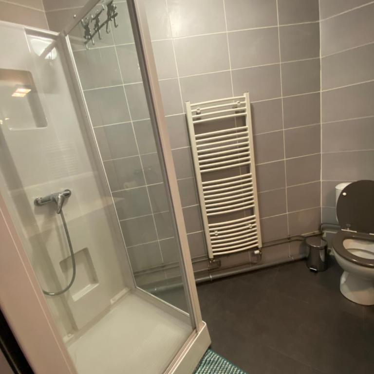 Appartement 5 Personnes au pied des pistes - WIFI - - Appartamento con Balcone - 8