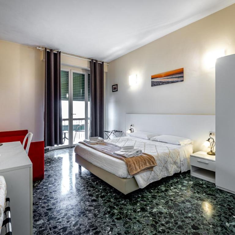Maison Bianca B&B - Camera Familiare con Balcone - 3