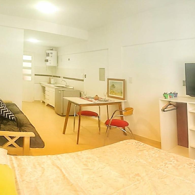 departamentos sebas llanoo san rafael PLENO CENTRO - Apartamento de 1 dormitorio - 2