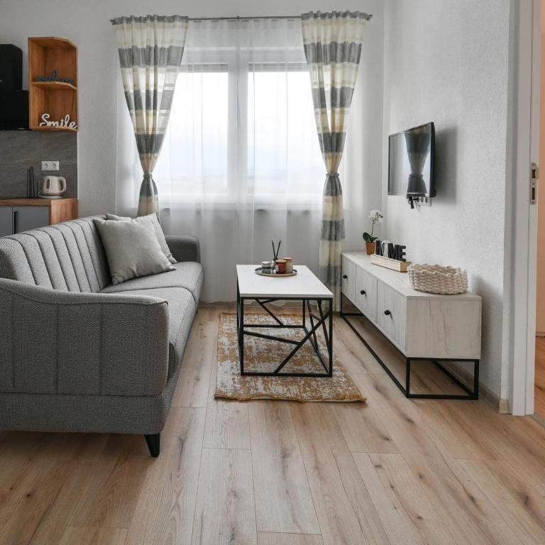 Apartman UMA - Two-Bedroom Apartment - 1