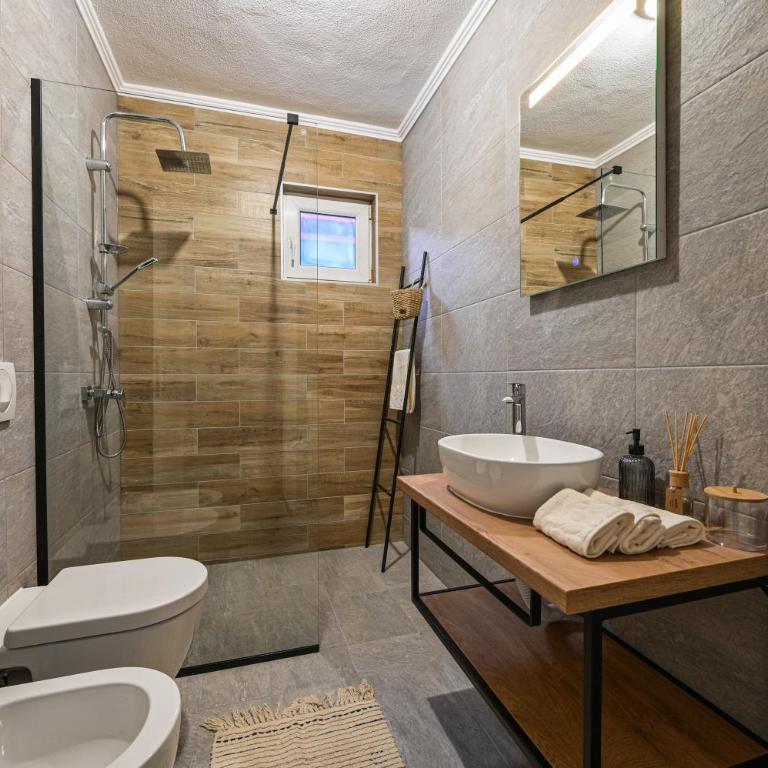 Apartman UMA - Two-Bedroom Apartment - 24