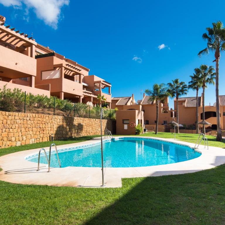 RentAndHomes Marbella Golf Elviria - Apartamento de 2 dormitorios - 11