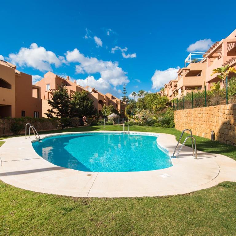RentAndHomes Marbella Golf Elviria - Apartamento de 2 dormitorios - 6