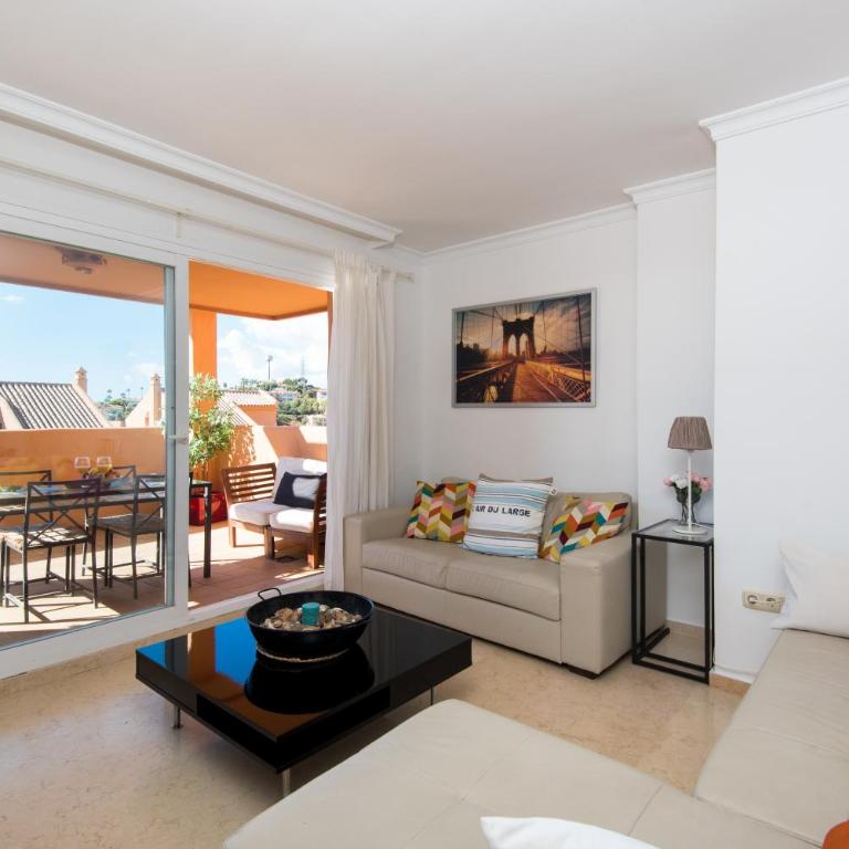 RentAndHomes Marbella Golf Elviria - Apartamento de 2 dormitorios - 16