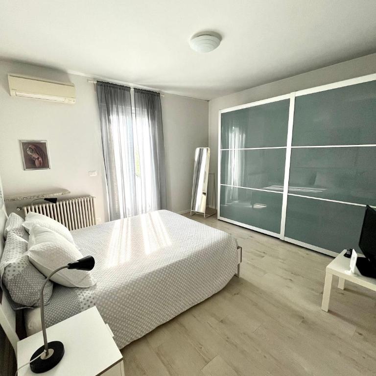Family Livin' Sirmione Flats - Appartamento con 2 Camere da Letto - 24