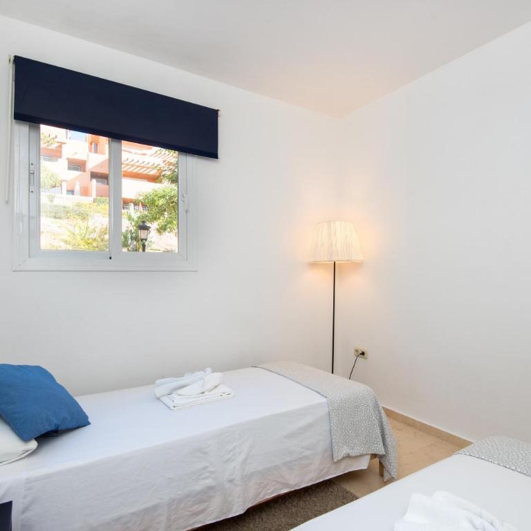 RentAndHomes Marbella Golf Elviria - Apartamento de 2 dormitorios - 39