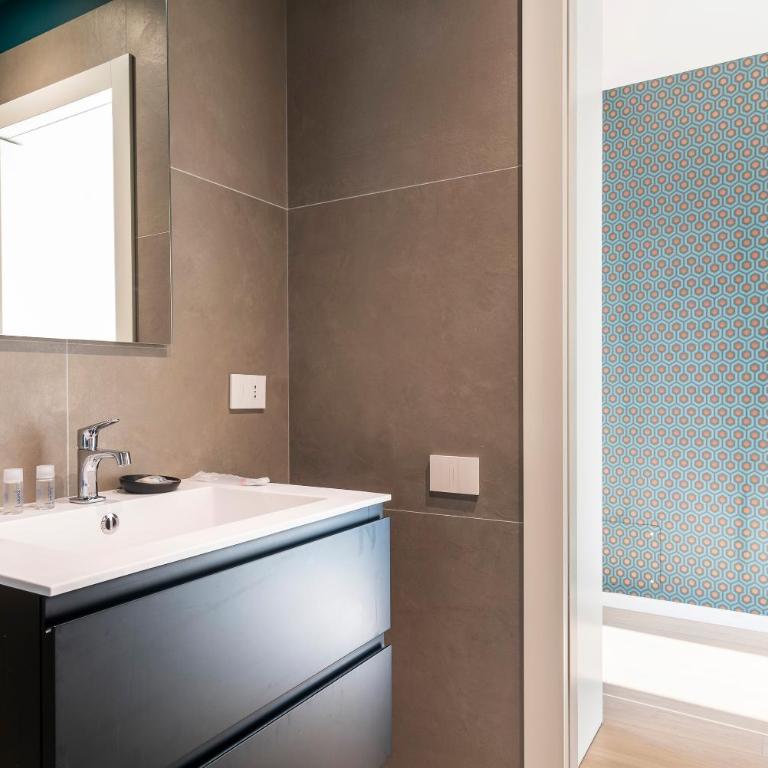 easyhomes-Central Tower - Appartamento Monolocale - 24