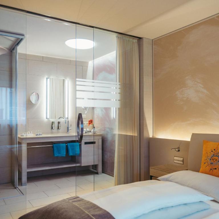 Strandhotel am Weissensee - Doppelzimmer mit Balkon - 5