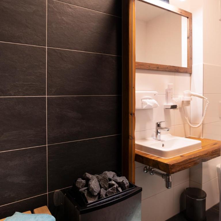 Alpenhotel & Aparthotel Lanz - Superior Apartment mit Sauna - 14