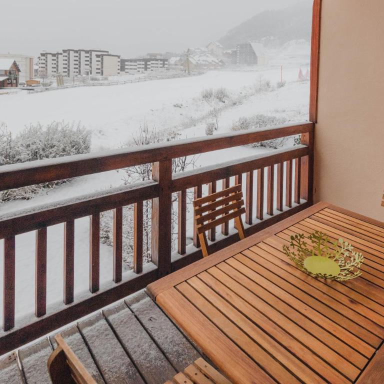 Apt 102, Les Chalets du Chaberton, pied de pistes et Spa - Two-Bedroom Apartment - 10