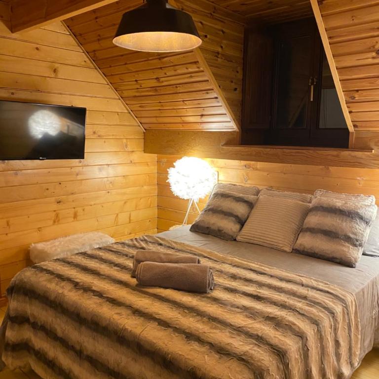 AlquilaEasy Abetos - Preciosa cabaña con vistas a la montaña - Chalet de 3 dormitorios - 19