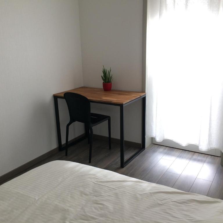 F2 côté UGC climatisé plein centre parking gratuit - One-Bedroom Apartment - 14