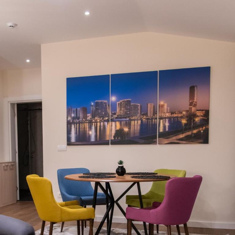 Apart Hotel Maksimum - Apartman Tipa "Suite" s King-sajz Krevetom i Đakuzijem - 6