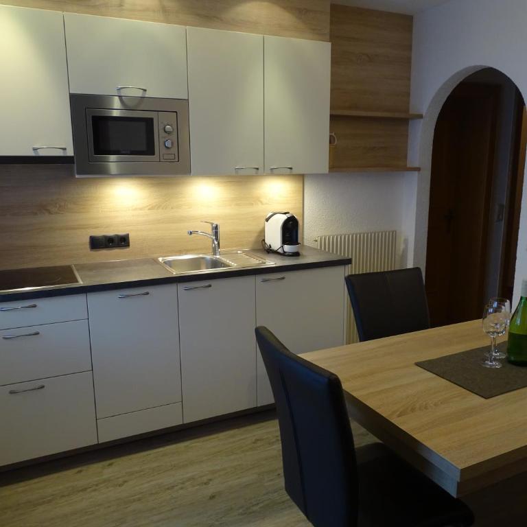 Alpenfrieden - Nauders - Apartment mit 1 Schlafzimmer - 4