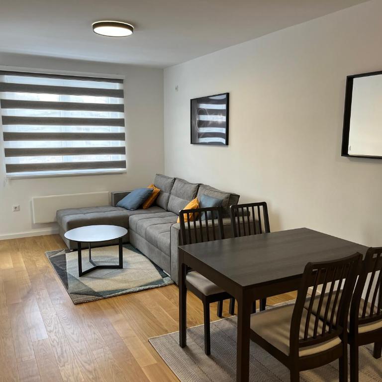 JoJo Apartment - One-Bedroom Apartment - 5