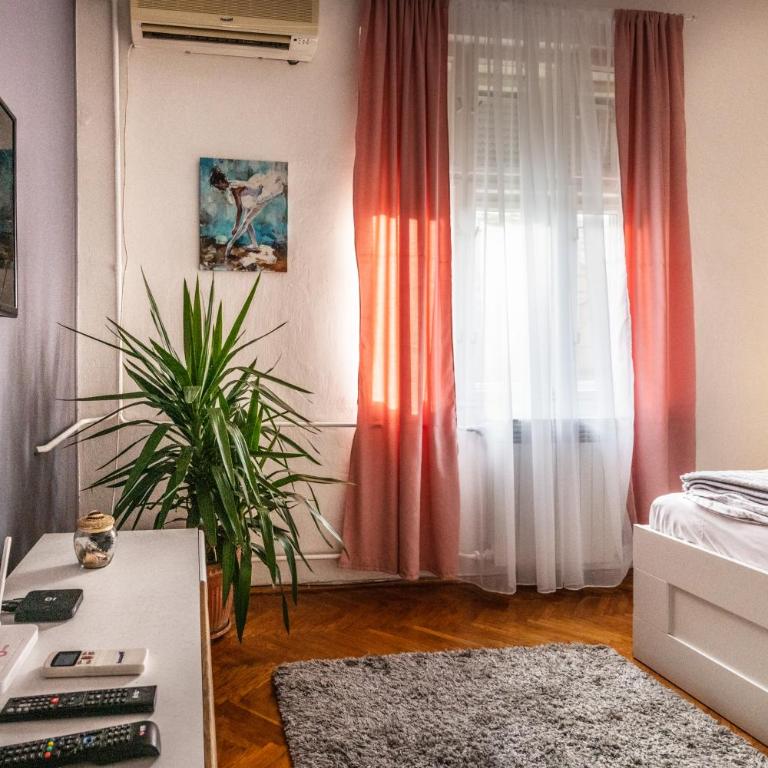 Neimar Apartment with Great Wi-Fi and free parking - Apartman sa 2 Spavaće Sobe - 4