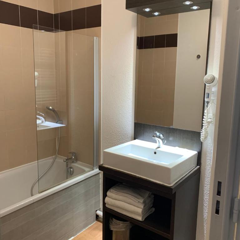 ApartHotel Sainte-Marthe - Appartement (4 Adultes) - 2