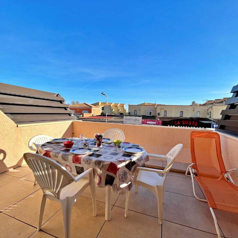 Appartement au centre de Marseillan avec terrasse et parking, proche commodités - FR-1-387-178 - Appartement - 1