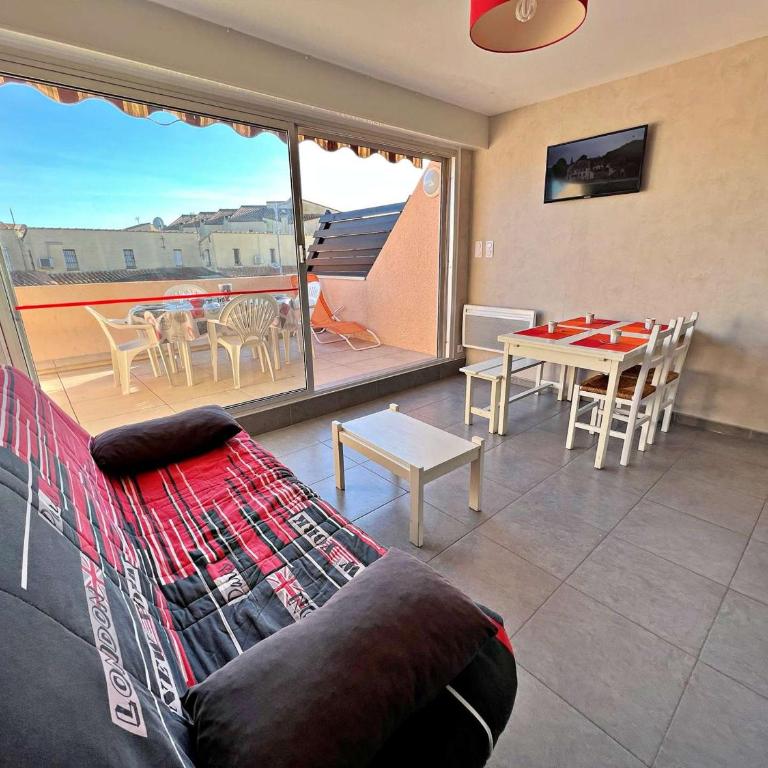 Appartement au centre de Marseillan avec terrasse et parking, proche commodités - FR-1-387-178 - Appartement - 4