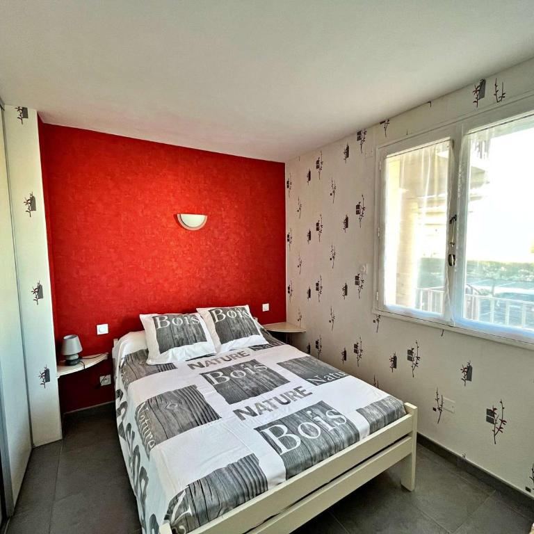 Appartement au centre de Marseillan avec terrasse et parking, proche commodités - FR-1-387-178 - Appartement - 5