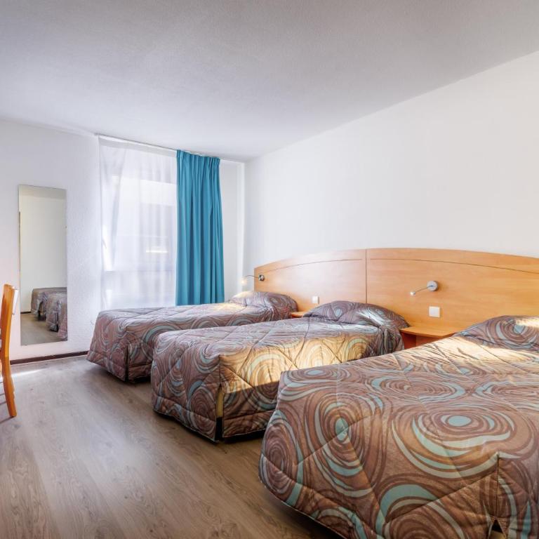 Hôtel Ariane - Chambre Triple - 1