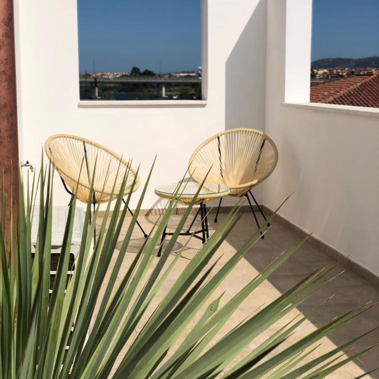 Lungomare Rooms - Camera Matrimoniale Deluxe con Balcone - 11