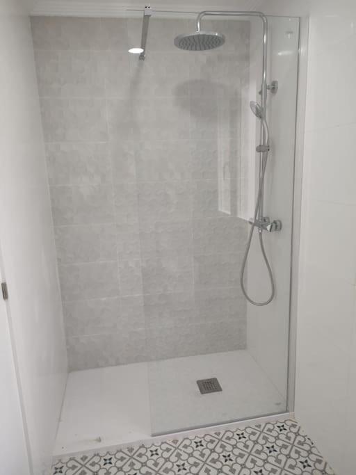 Vivienda acogedora y moderna en pleno centro de Burgos - Apartamento de 3 dormitorios - 9