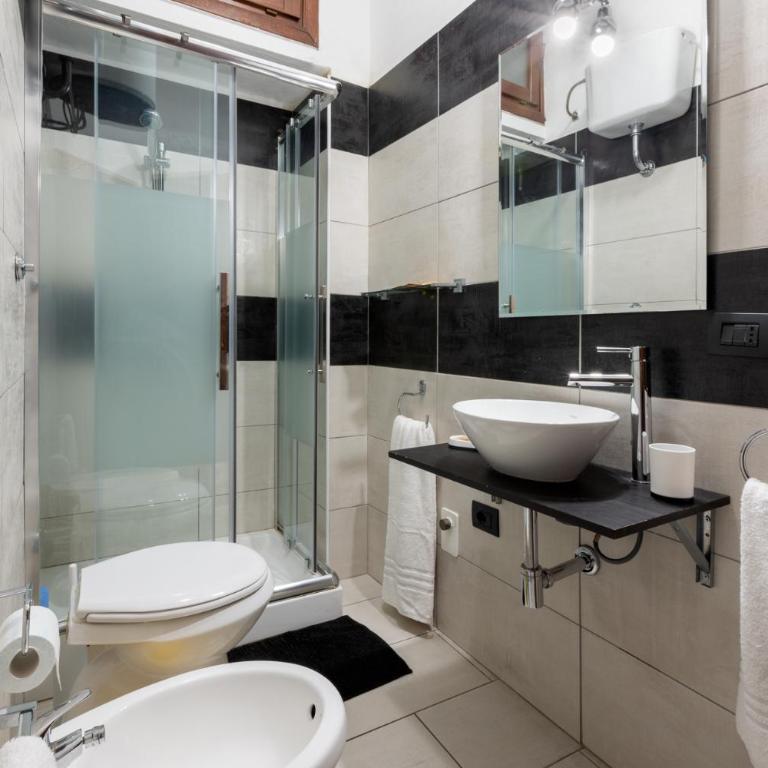 Locanda del Buongustaio - Suite King Deluxe - 11