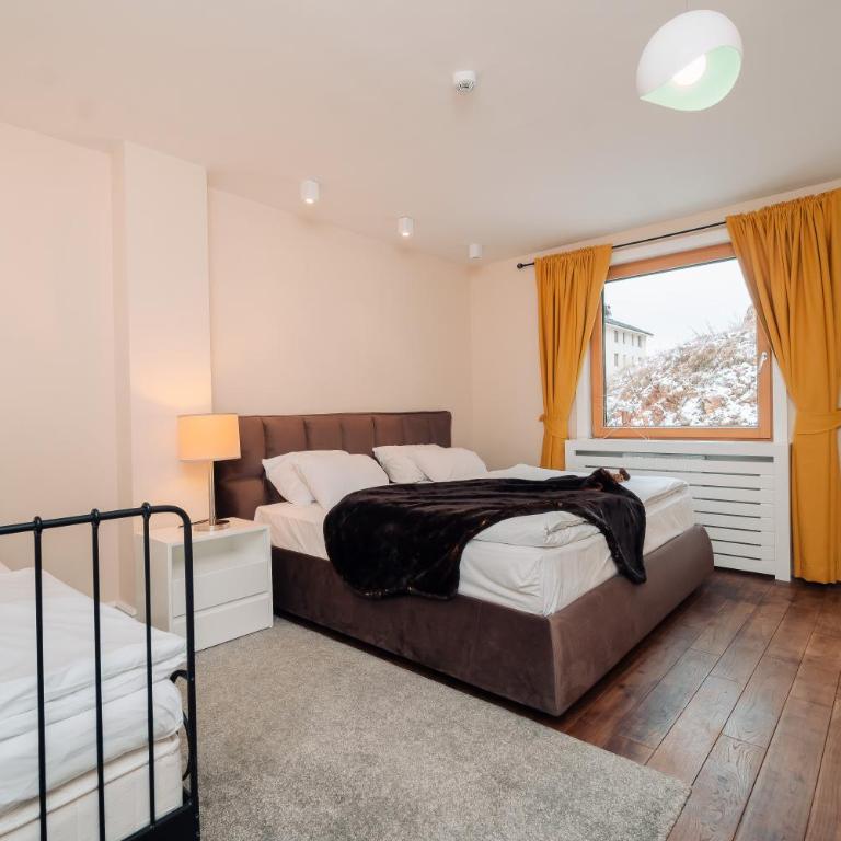 Super G - VUCCKO - Three-Bedroom Apartment - 8