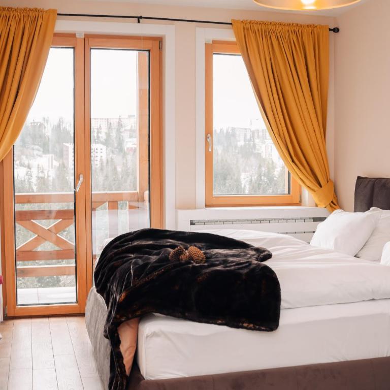 Super G - VUCCKO - Three-Bedroom Apartment - 10