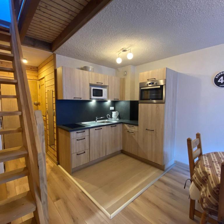 Appartement lumineux proche du Linga, WiFi et parking, balcon Sud/Est - FR-1-693-21 - Estudio - 2