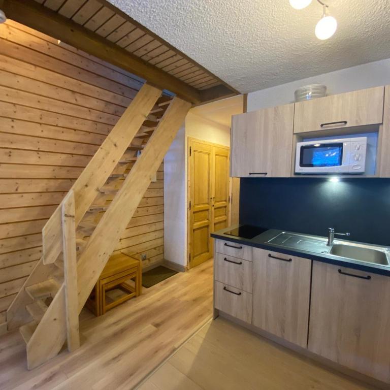 Appartement lumineux proche du Linga, WiFi et parking, balcon Sud/Est - FR-1-693-21 - Estudio - 10