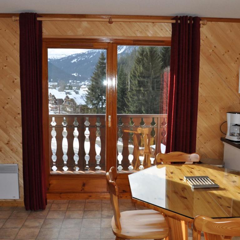 Studio charmant à Châtel avec balcon et parking - FR-1-693-23 - Studio - 4