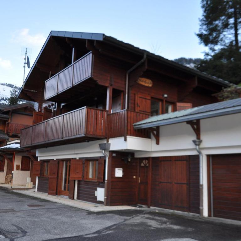 Chalet spacieux 5 chambres proche des remontées à Châtel - FR-1-693-2 - Chalet - 1