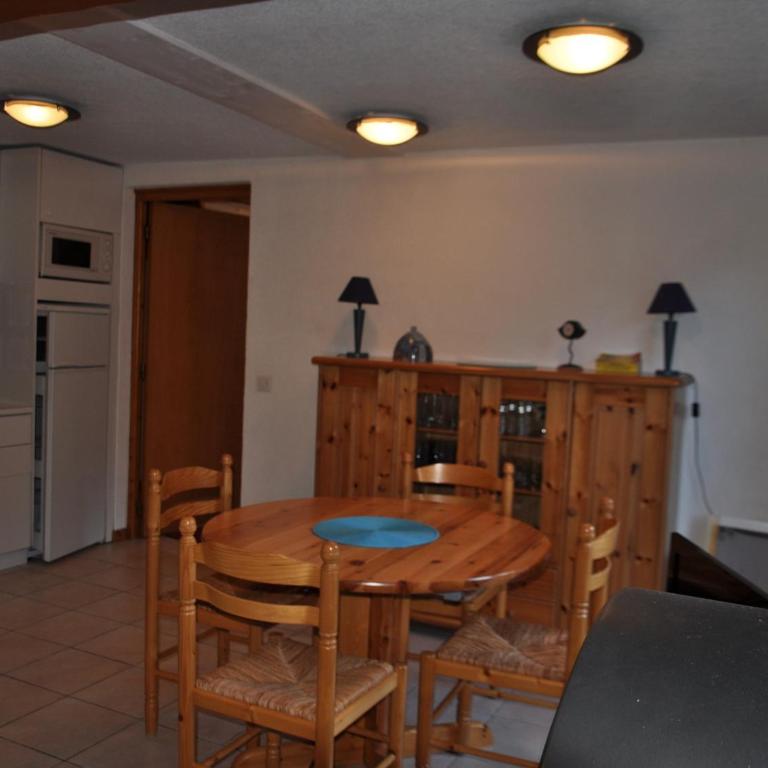 Chalet spacieux 5 chambres proche des remontées à Châtel - FR-1-693-2 - Chalet - 12