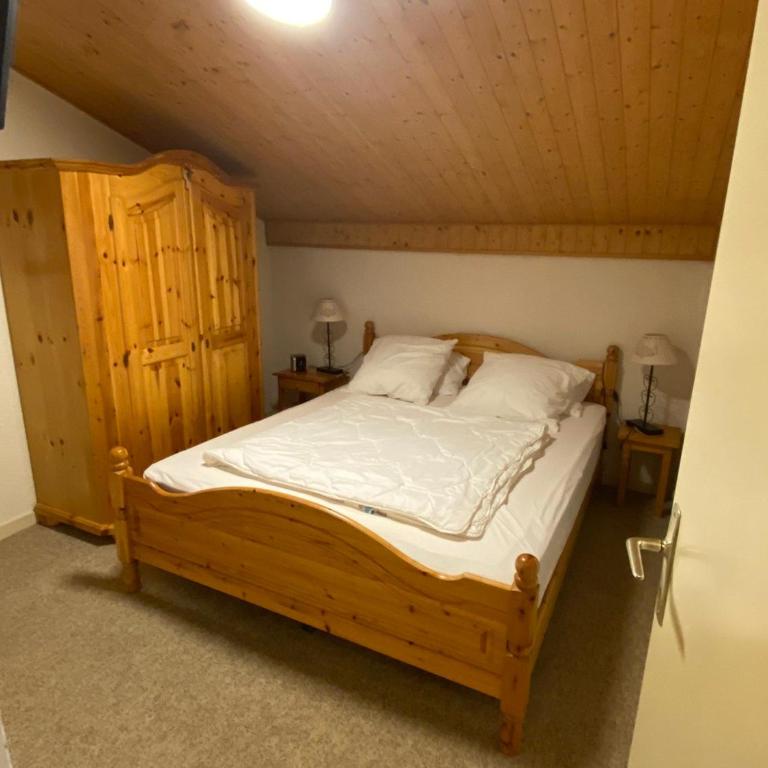 Appartement familial, proche centre, avec WIFI et parking - FR-1-693-41 - Apartment - 2