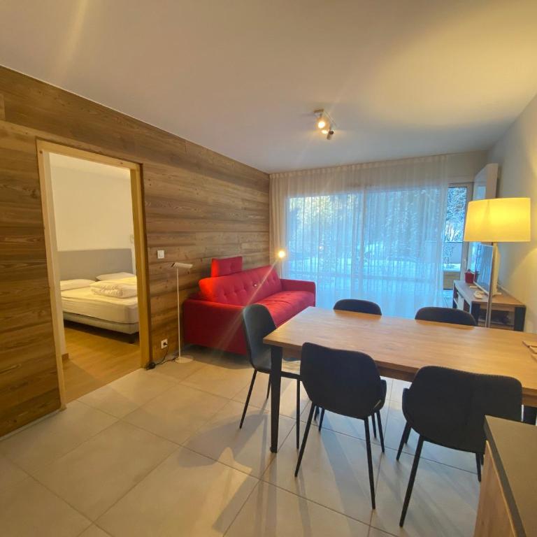 Appartement lumineux et contemporain avec parking privé, proche télécabine du Linga - FR-1-693-48 - Appartement - 10