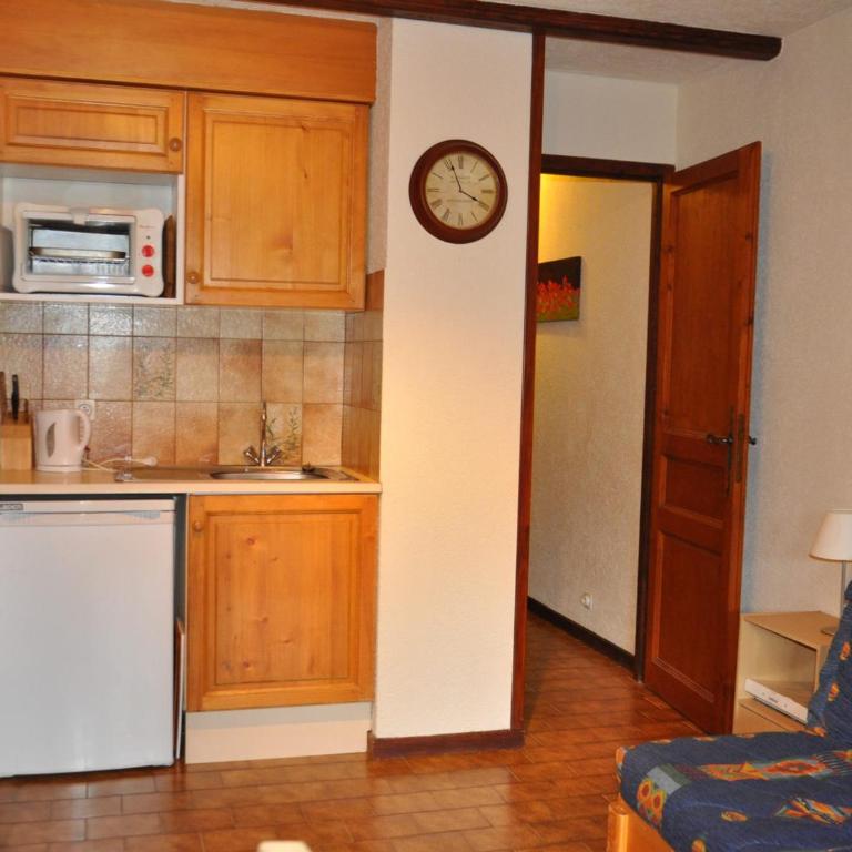 Adorable studio mezzanine, proche télésièges, parking privé - FR-1-693-16 - Appartement - 3