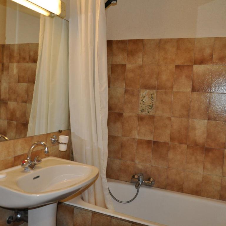 Adorable studio mezzanine, proche télésièges, parking privé - FR-1-693-16 - Appartement - 7